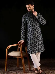 Anouk Navy Blue Geometric Gotta Patti Embroidered Mandarina Collar straight Kurta