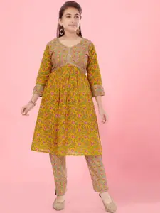 Aarika Girls Floral Printed V-Neck Empire A-Line Pure Cotton Kurta