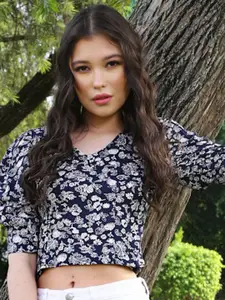 Sera Floral Print Bishop Sleeves Bohemian Crop Top