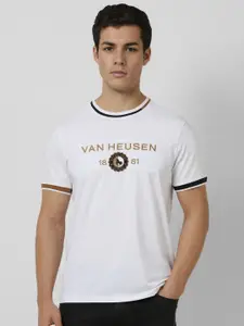 Van Heusen Sport Men Typography Printed T-shirt