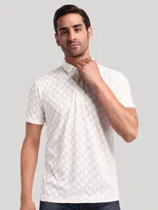 Moda Rapido Men Self Design Polo Collar Cotton T-shirt