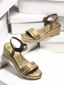 Froh Feet Platform Sandals