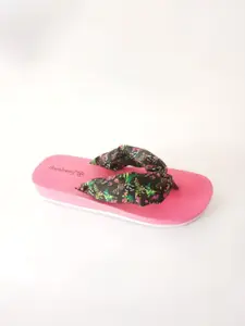 DressBerry Printed One Toe Flats