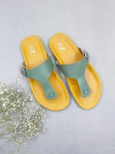 THE MADRAS TRUNK Women Embellished T-Strap Flats