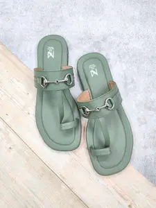 THE MADRAS TRUNK Men Comfort Sandals