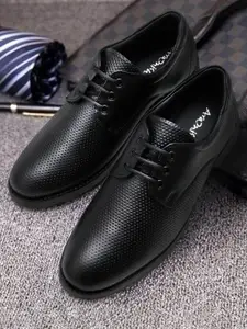 ARAMISH Men Leather Formal Oxfords
