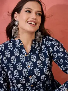 Sangria Printed Pure Cotton Tops