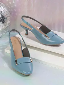 Mochi Wedge Pumps with Bows