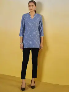 Anouk Floral Embroidered Mandarin Collar Liva Straight Kurta