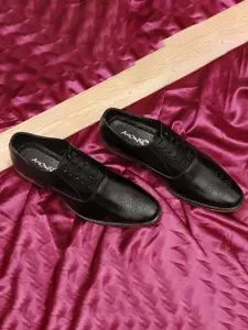 ARAMISH Men Leather Formal Brogues