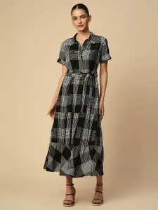 Chemistry Women Checked Printed Shirt Collar Neck Roll up Sleeves Midi Shirt Dress