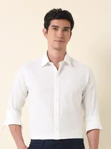 U.S. Polo Assn. Men Classic Tailored Fit Opaque Striped Formal Shirt