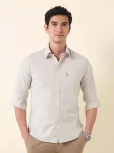 U.S. Polo Assn. Men Tailored Fit Opaque Casual Shirt