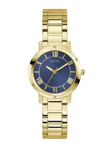 GUESS Women Dial & Bracelet Style Straps Analogue Watch GW0912L3