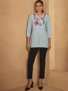 Anouk Floral Embroidered V-Neck Liva Straight Short Kurti