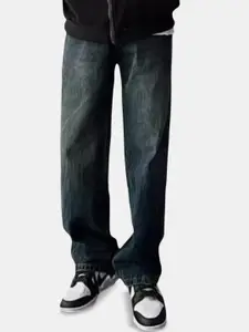 The Roadster Lifestyle Co Men Mid-Rise Jeans