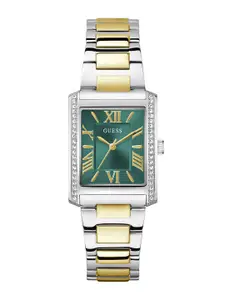 GUESS Women Stainless Steel Bracelet Style Straps Analogue Watch GW0874L2