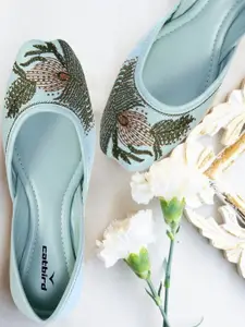 CATBIRD Women Ethnic Mojaris Flats