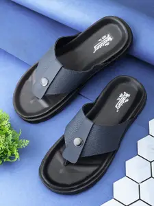 The Roadster Lifestyle Co Men Textured Comfort Sandals