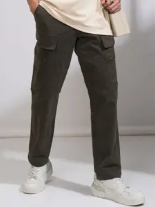 HIGHLANDER Men Relaxed Fit Mid-Rise Cargos