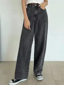 DressBerry Women Comfort Straight Fit High-Rise Light Fade Acid Wash Stretchable Jeans