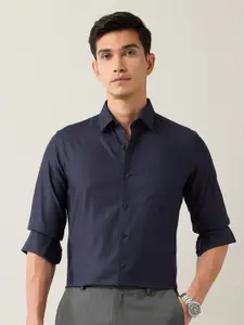 Arrow Men Slim Fit Opaque Formal Shirt