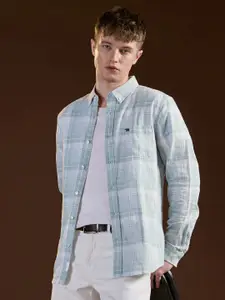 THE BEAR HOUSE Men Slim Fit Opaque Checked Casual Shirt