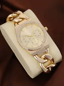 HAUTE SAUCE by  Campus Sutra HAUTE SAUCE by Campus Sutra Women The Three-Dial Chunkylink Cushion Watch SS25_HSWC1399