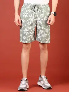 V-Mart Men Floral Printed Regular Fit Shorts