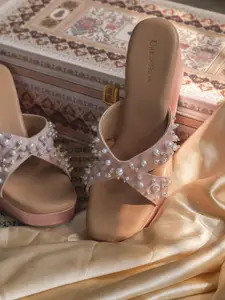 UrbanSway Women Embellished Wedge Sandals