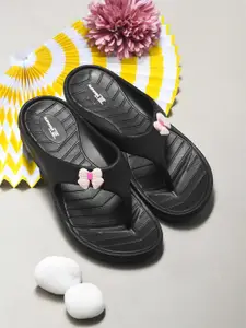 Slipover Women Printed Thong Flip-Flops