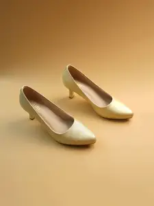 Ozuri Textured Party Kitten Pumps