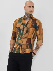 Snitch Men Slim Fit Opaque Printed Casual Shirt