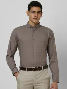 V Dot Men Slim Fit Opaque Checked Casual Shirt