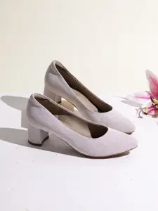 Inc 5 Party Block Pumps with Bows