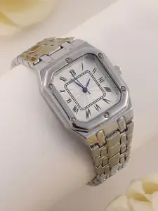 HAUTE SAUCE by  Campus Sutra HAUTE SAUCE by Campus Sutra Women Embellished Dial & Stainless Steel Bracelet Style Straps Analogue Watch