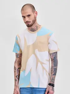 Snitch Men Printed Slim Fit T-shirt