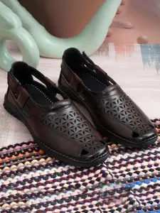 Killer Men Textured Round-Toe Comfort Sandals