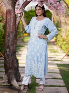 Club Loom Floral Embroidered Round Neck Chikankari Muslin Embroidered Kurta