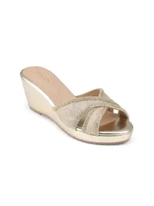 CRIMZON Women Platform Sandals