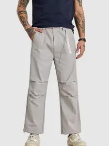 Snitch Men Regular Fit Cargo Pants