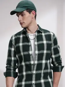 HIGHLANDER Men Slim Fit Opaque Checked Casual Shirt