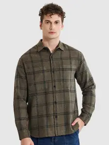 Snitch Men Relaxed Opaque Checked Casual Shirt