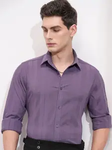 HIGHLANDER Men Slim Fit Opaque Casual Shirt