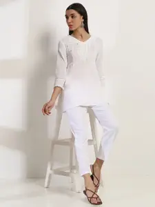 Rangriti V-Neck Kurti