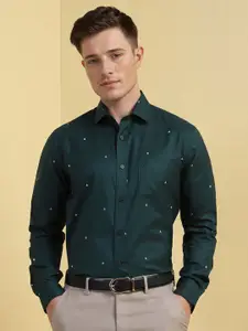Allen Solly Men Spread Collar Conversational Printed Cotton Formal Shirt