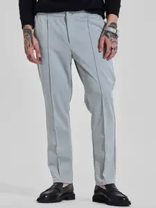 Snitch Men Light Grey Mid-Rise Regular Fit Trouser