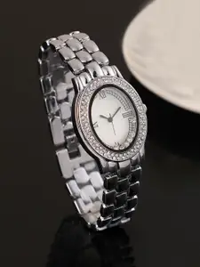 HAUTE SAUCE by  Campus Sutra HAUTE SAUCE by Campus Sutra Women Embellished Dial & Stainless Steel Bracelet Style Straps Analogue Watch