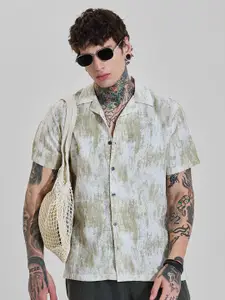 Snitch Men Boxy Opaque Printed Casual Shirt