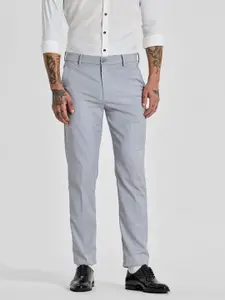 Snitch Men Light Grey Mid-Rise Slim Fit Formal Trousers